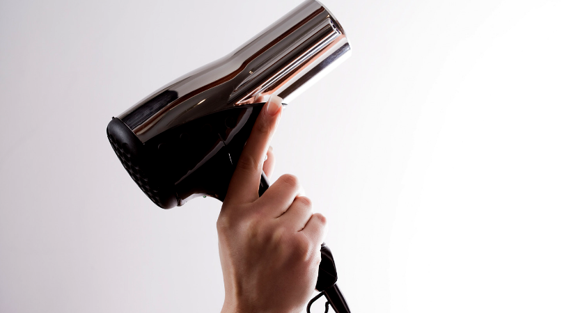 image shows a hairdryer; a commonly known use for mica tubes
